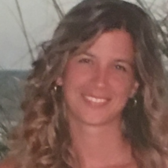 Meet your Posher, Michelle - Picture 1 of 1